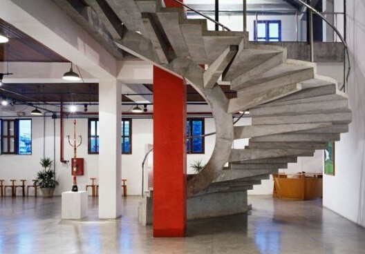 Lina's Red: исследуйте использование цвета в качестве выдающегося элемента в работах Лины Бо Барди — изображение 14 из 16