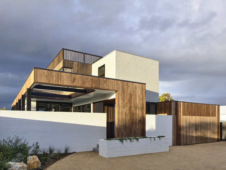 Sorrento Beach House / Jost Architects - Экстерьерная фотография, Фасад, Окна