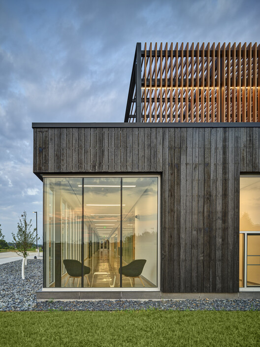 Пожарная часть Марион № 1 / OPN Architects — фотография экстерьера, фасад, окна