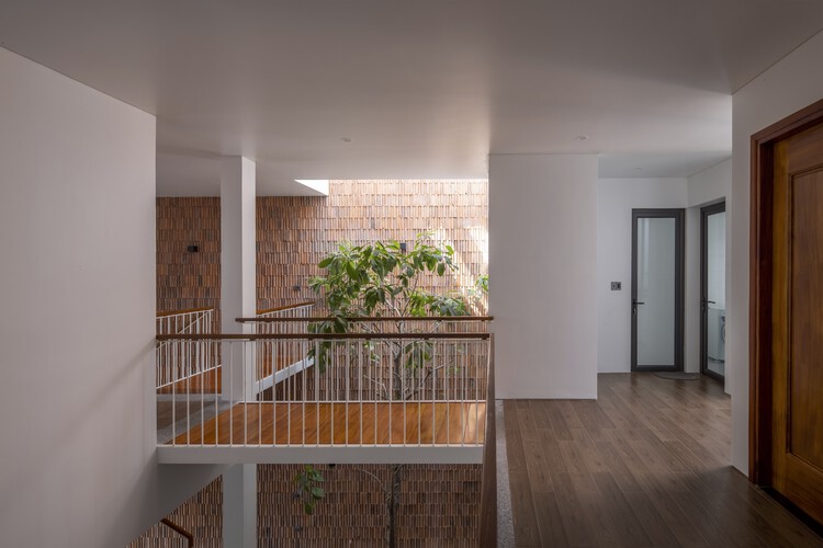 NA House / Dom Architect Studio - Фотография интерьера, двери, окна