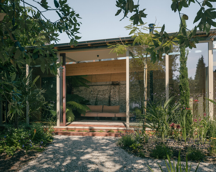 Martelaar House / Machteld D'Hollander - фотография экстерьера, дверь, фасад, сад, двор