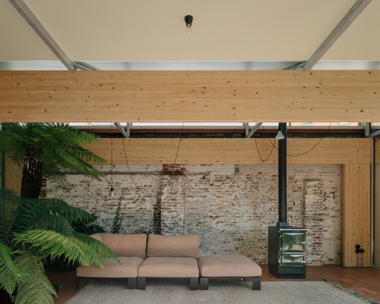 Martelaar House / Machteld D'Hollander - Фотография интерьера, гостиная, балка