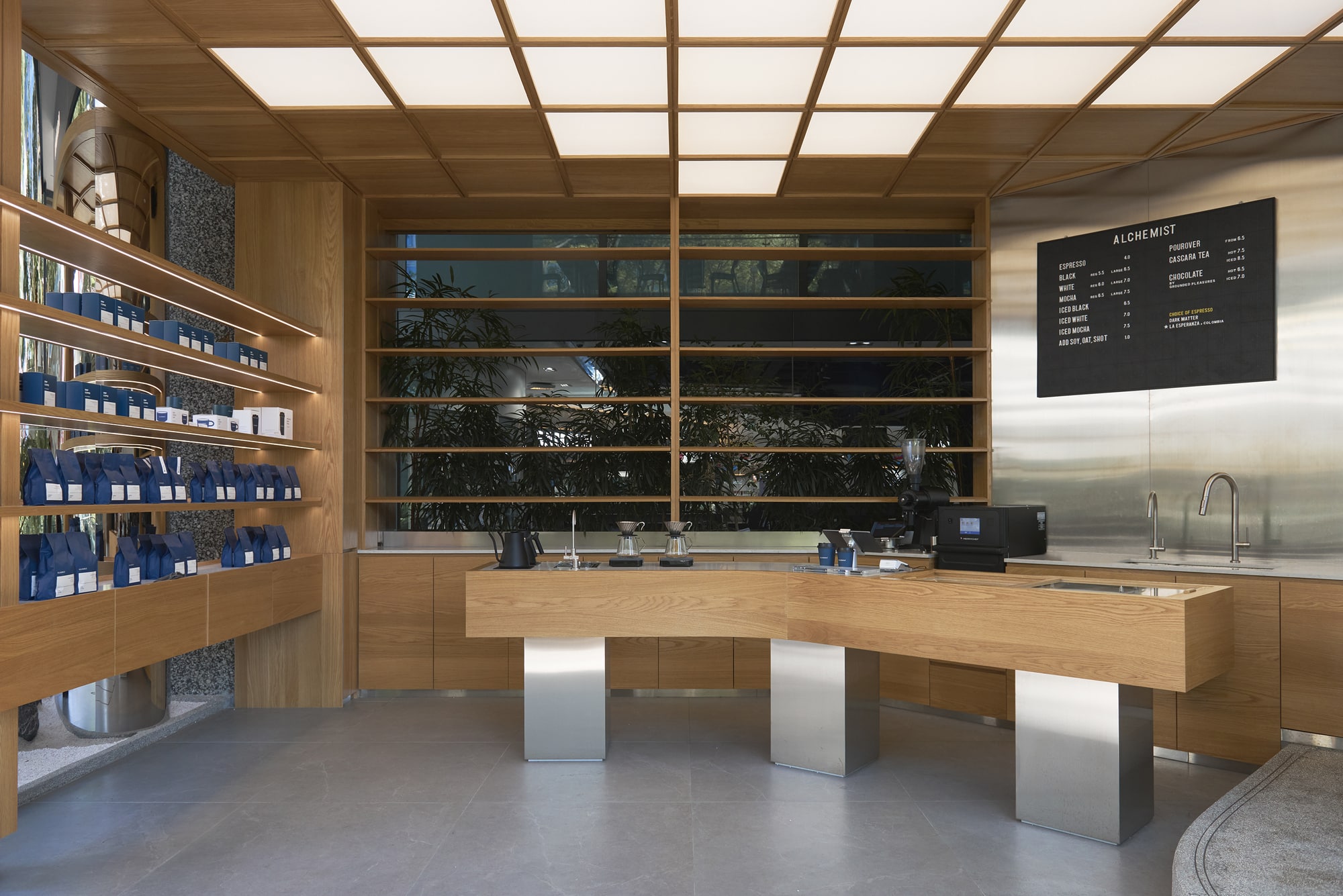 Alchemist Coffee на Орчард Роуд / Wynk Collaborative
