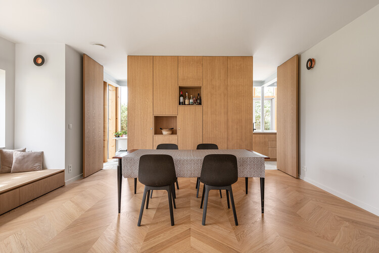 Villa ABC / Objekt Architecten - Фотография интерьера, Столовая, Стол, Стул