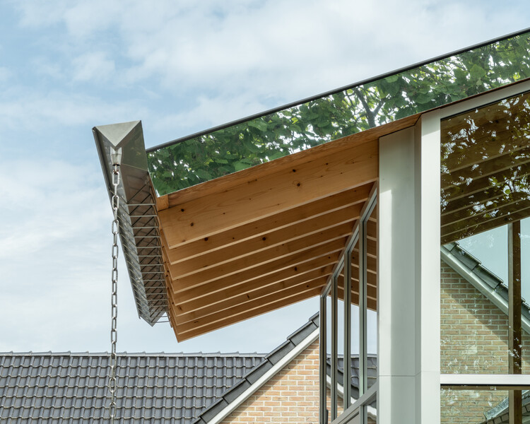 Villa ABC / Objekt Architecten - Экстерьерная фотография, Балка, Фасад, Сталь, Перила