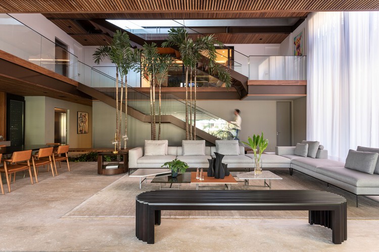 RZ Residence / Padovani Arquitetos - Фотография интерьера, стол, стул