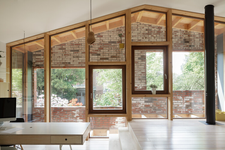 tmEK House / BLAF Architecten - Фотография интерьера, окна, балка