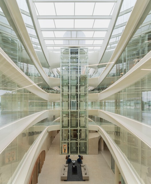 ICON Douro Building / Луис Педро Силва, arquitecto Lda – Фотография интерьера, лестница
