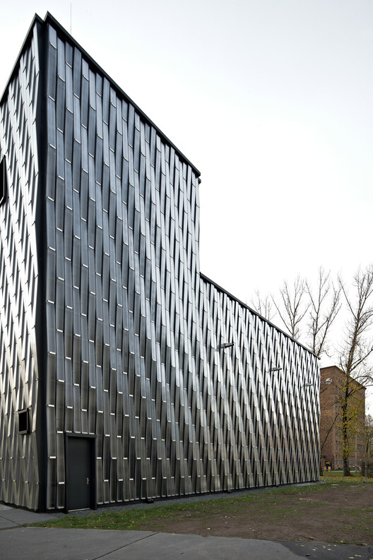 Энергетическая установка Umspannwerk Sellerstrasse / Heide & von Beckerath - Фотография экстерьера, фасад