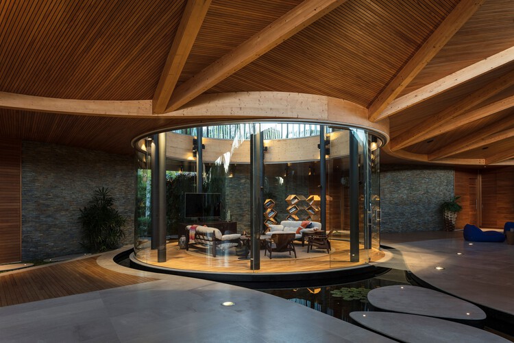 Дом в Пунта-Кане / Mareines Arquitetura + Patalano Arquitetura - Фотография интерьера, балка, сад