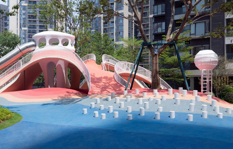 Red Dunes Playtopia / Xisui Design — Фотография экстерьера, окна