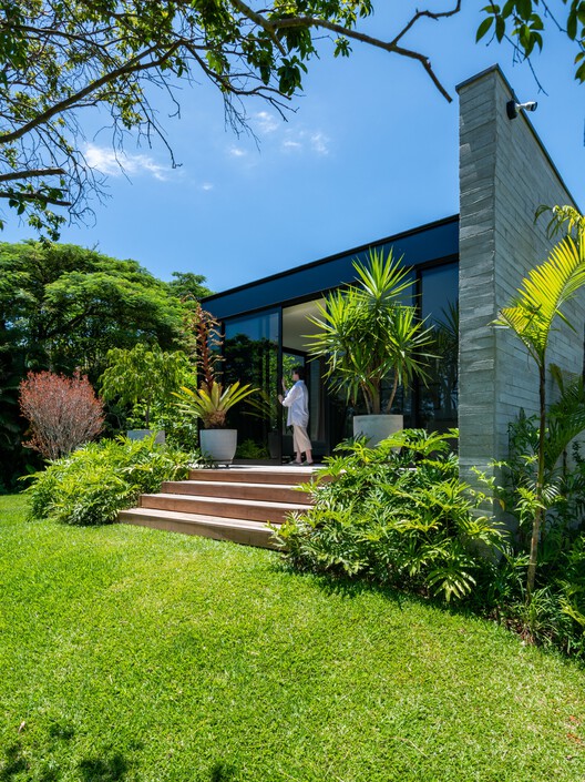Jandayas House / Sala 03 Arquitetura - Экстерьерная фотография, Сад
