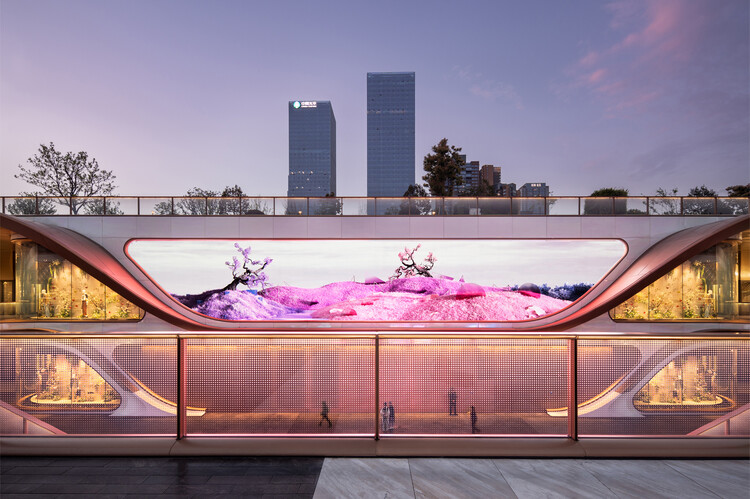 SKP Chengdu / Sybarite - Фотография экстерьера, окна, фасад, городской пейзаж