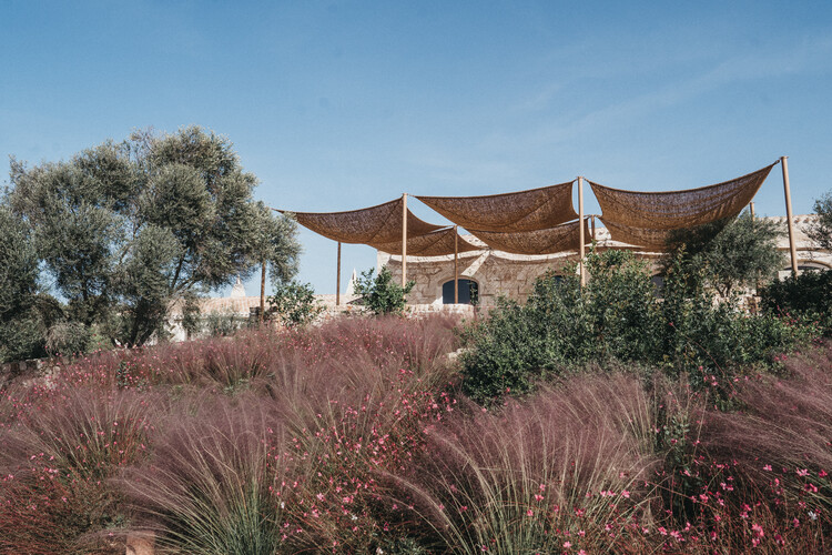 Son Blanc Hotel / Atelier du Pont - Экстерьерная фотография