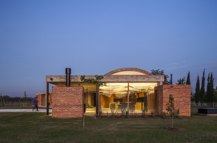 Volt House / Estudio PK – Экстерьерная фотография