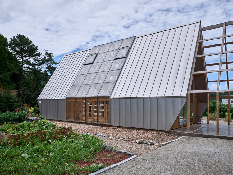 Ферма Мангми / Todot Architects and Partners - Фотография экстерьера, окна