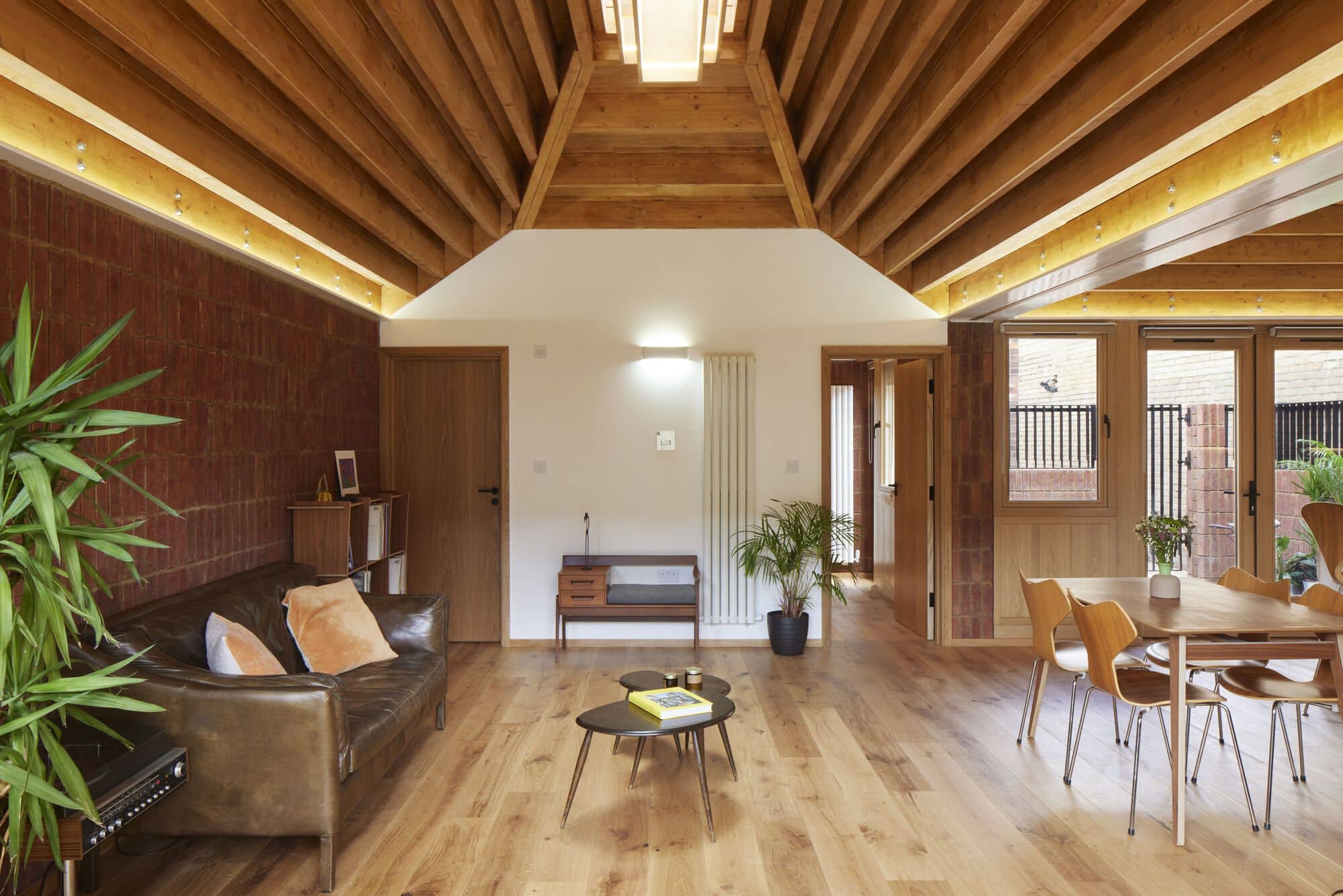 Бунгало Haringey Brick / Satish Jassal Architects