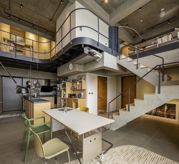 AB House / Atelier Boter - Интерьерная фотография, Кухня, Стол, Стул, Балка
