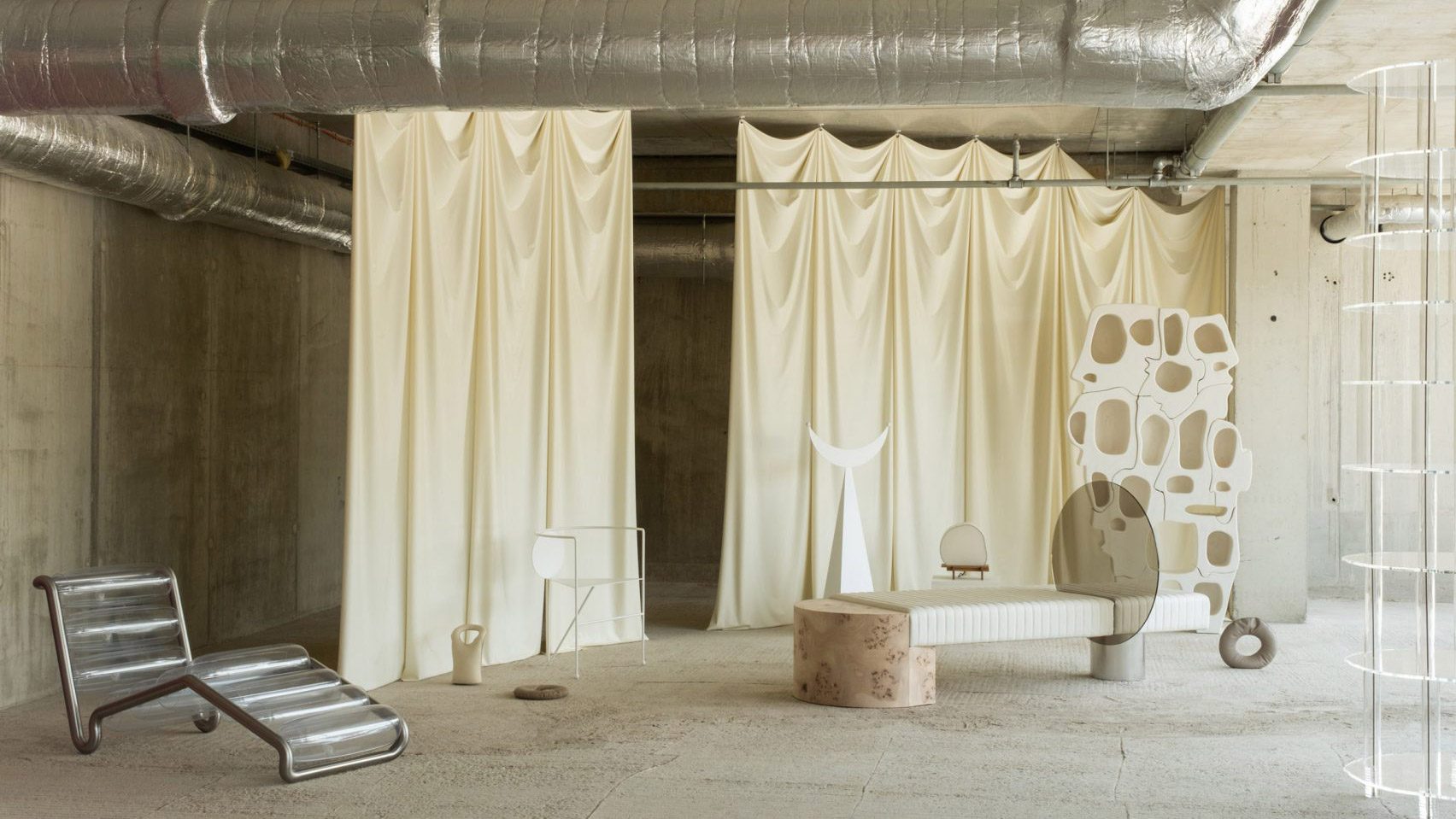 Forma is a nomadic gallery in Berlin