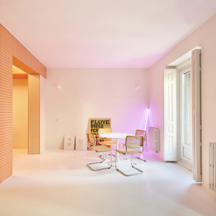 Ремонт квартиры Tres Piezas / Estudio Gonzalo del Val + Toni Gelabert Arquitectes - Фотография интерьера