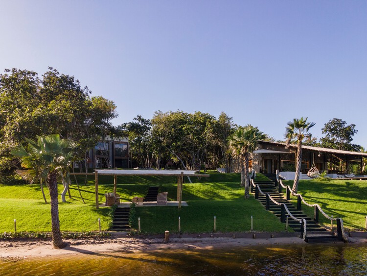 Дом Лагоа / Camila Mourão Arquitetura - Фотография экстерьера, сад