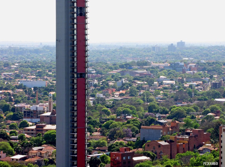 ICONO Tower / Arquitecto Carlos a Jiménez + EST arquitectura SRL - Фотография экстерьера, окон, городского пейзажа