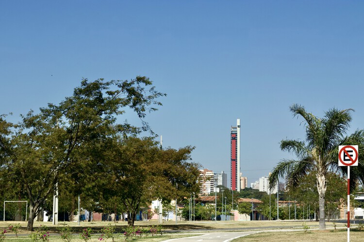 ICONO Tower / Arquitecto Carlos a Jiménez + EST arquitectura SRL - Фотография экстерьера