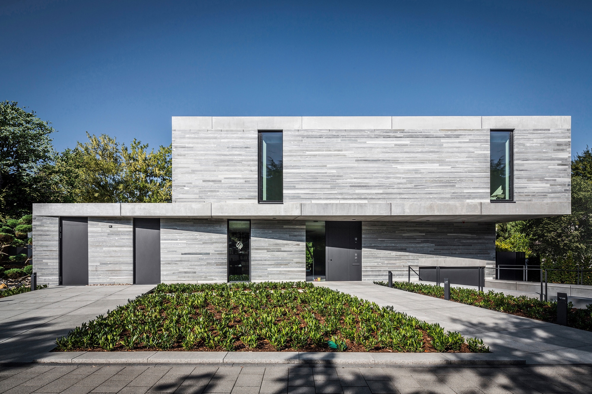 Жилой дом Кёльн Ханвальд / Corneille Uedingslohmann Architekten