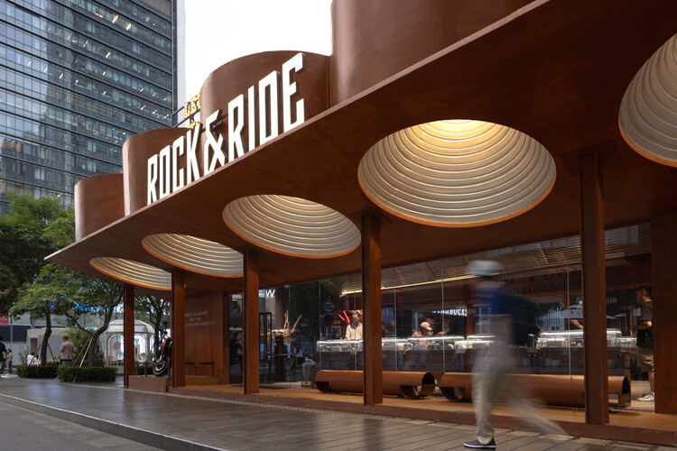 Rock&Ride Shenzhen MixC Popup Store / Within-Beyond Studio — Фотография интерьера
