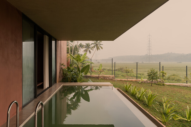 Alarine Earth Home / Zarine Jamshedji Architects — Изображение 24 из 24