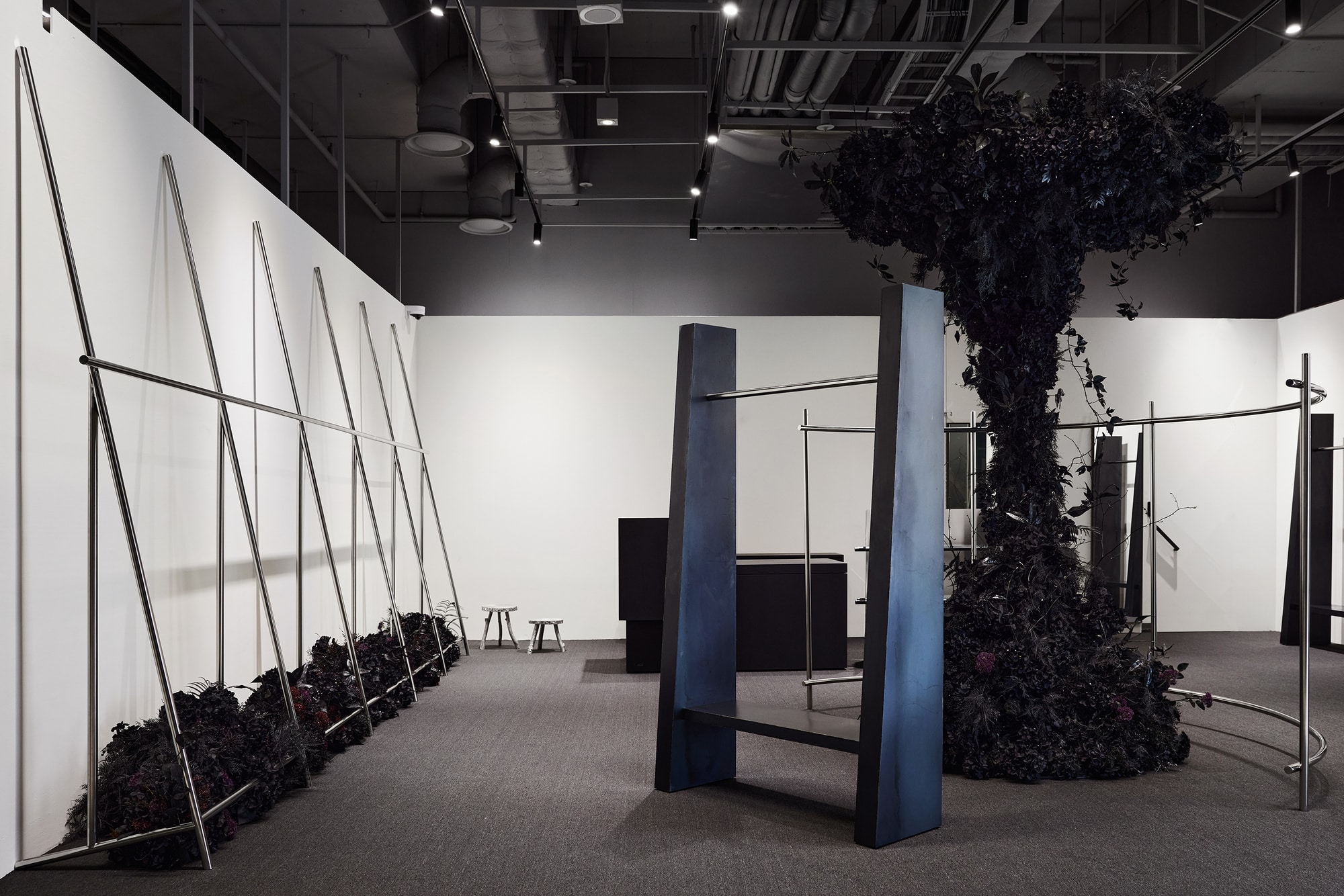 Pop-Up Store Obscura / ПРАКТИКА