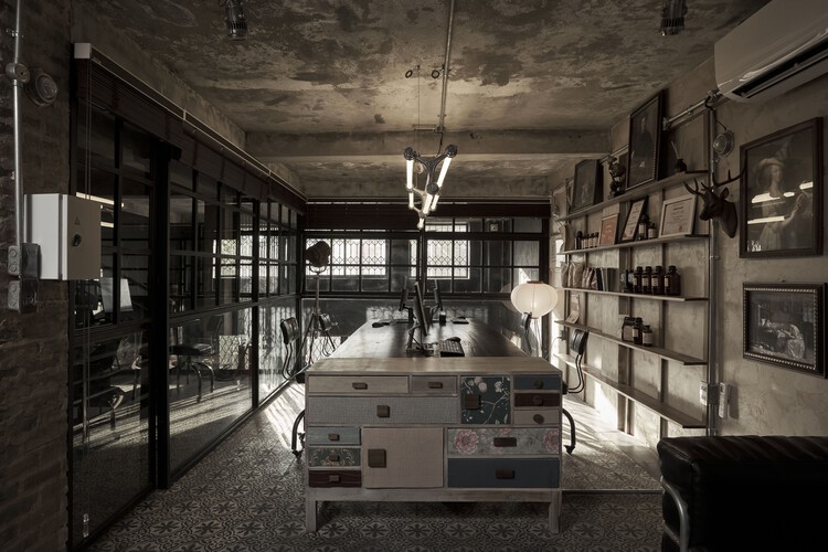 Le Condé House / Limdim House Studio - Фотография интерьера, кухня