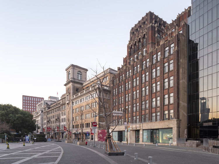 Реконструкция здания ROCKBUND / David Chipperfield Architects — фотография экстерьера, окна, фасад