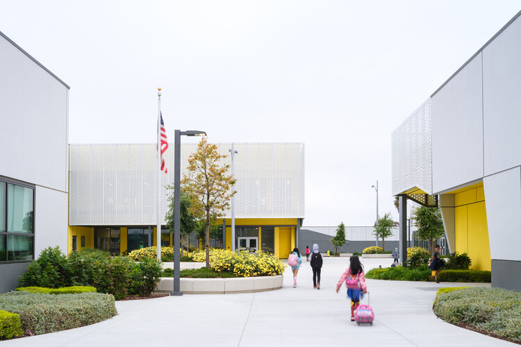   Agnews K12 Campus / LPA Design Studios – Экстерьерная фотография, фасад
