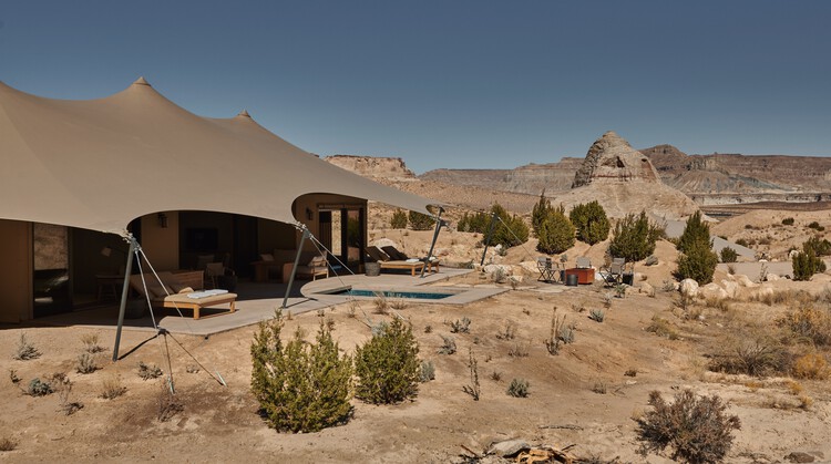 Лагерь Сарика / Амангири + Luxury Frontiers - Экстерьерная фотография