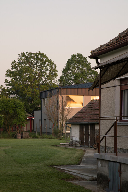 Начальная школа Сентпетерфа / Can Architects — фотография экстерьера, окна