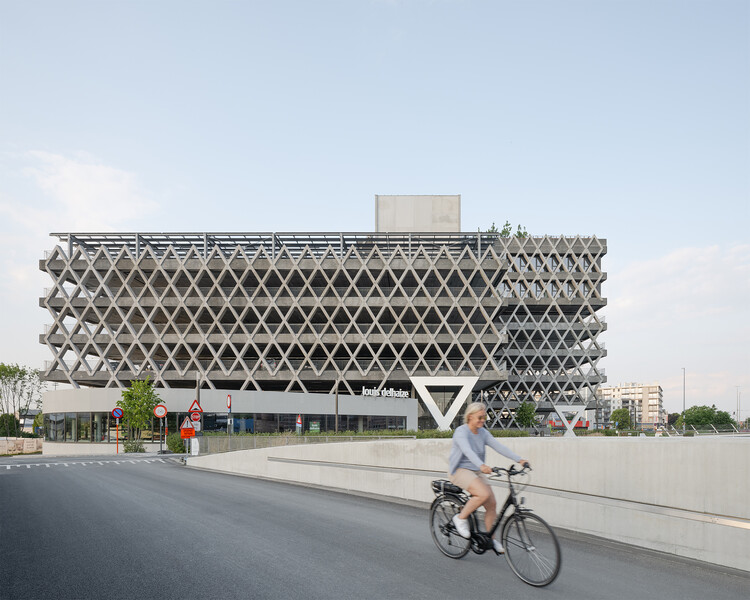 Mobility Hub / архипелаг + POLO - Экстерьерная фотография