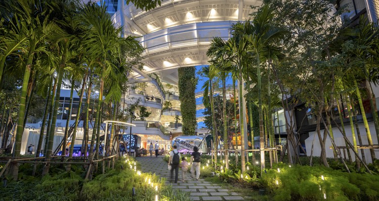 Marche Thonglor / Contour Architect – Экстерьерная фотография