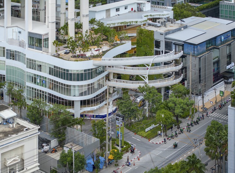 Marche Thonglor / Contour Architect - Фотография экстерьера, окон, городского пейзажа, фасада