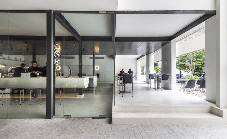 Bosgaurus Coffee Roasters / NU архитектура и дизайн - Фотография интерьера