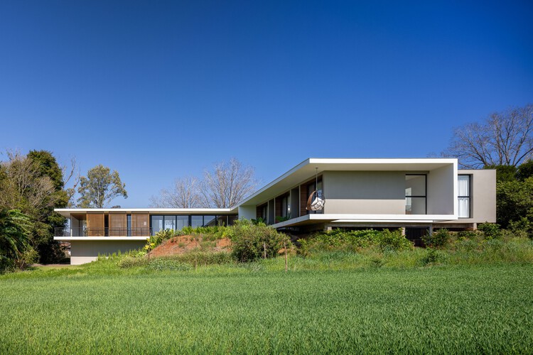 Cruzaltense Residence / VOO® Arquitetura e Engenharia - Фотография экстерьера, окна