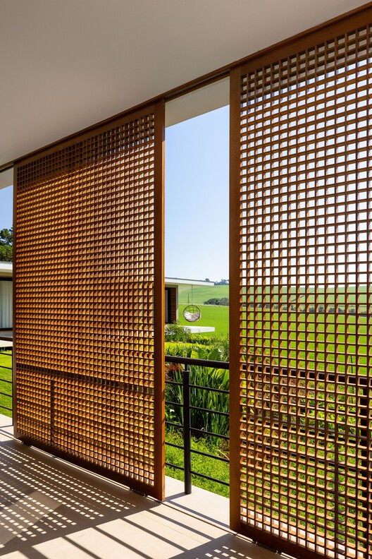 Cruzaltense Residence / VOO® Arquitetura e Engenharia - Фотография интерьера, окон, дверей