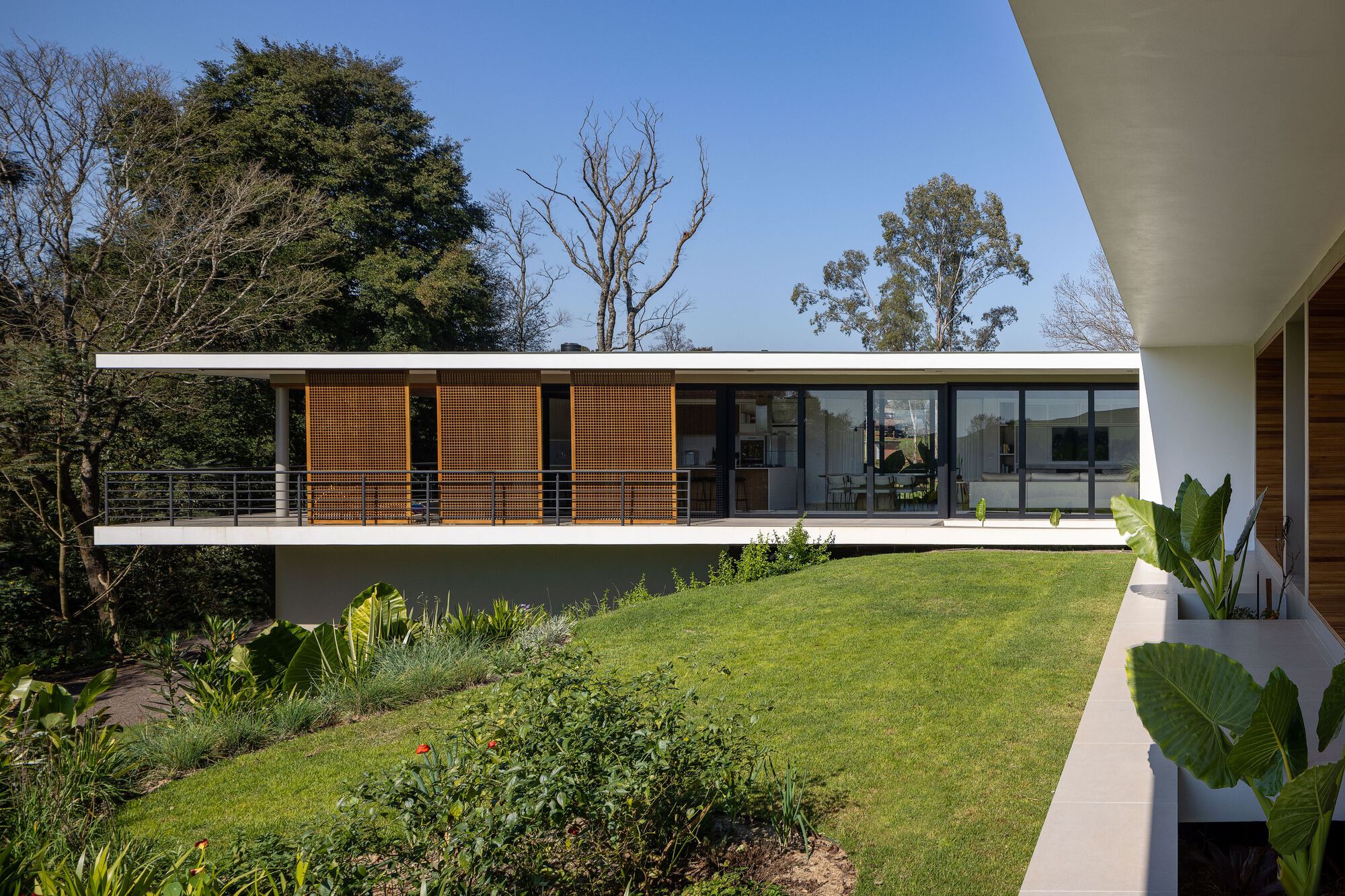 Резиденция Cruzaltense / VOO® Arquitetura e Engenharia