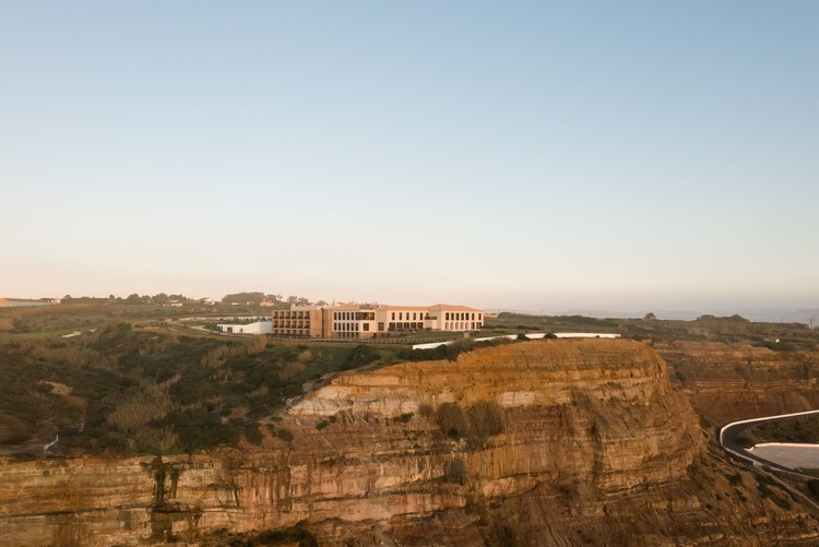 Aethos Ericeira Hotel / Pedra Silva Arquitectos - Экстерьерная фотография, побережье