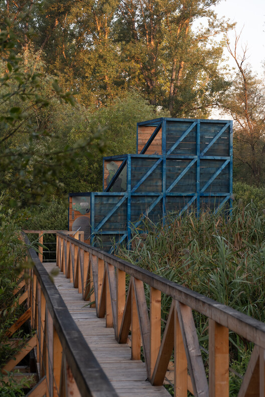 Blue Signature / Paradigma Ariadné - Фотография экстерьера, Забор, Лес, Перила