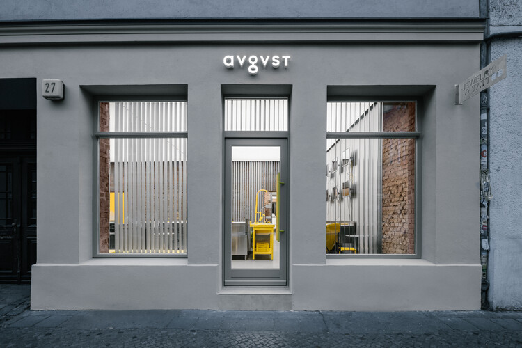 Avgvst Jewelry Berlin / Crosby Studios - Фотография интерьера, окон, фасада