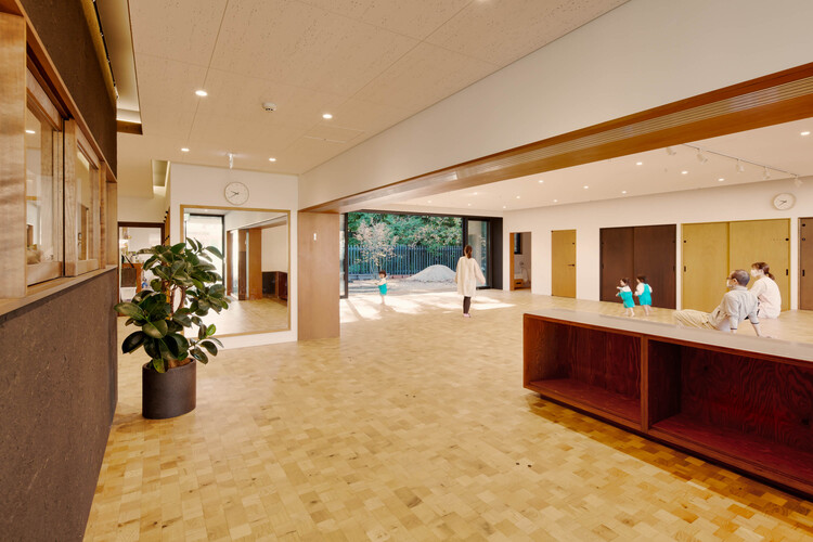 JPP Nursery / HIBINOSEKKEI + Youji no Shiro + Kids Design Labo - Фотография интерьера