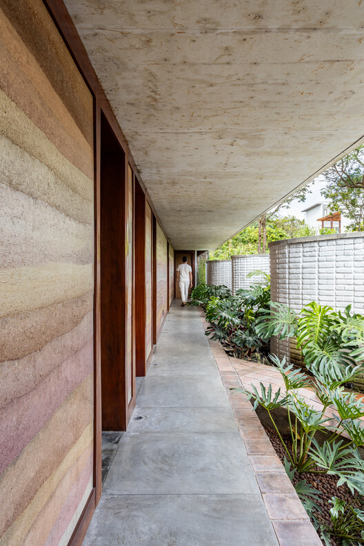 Discreet House / Jirau Arquitetura - Фотография интерьера