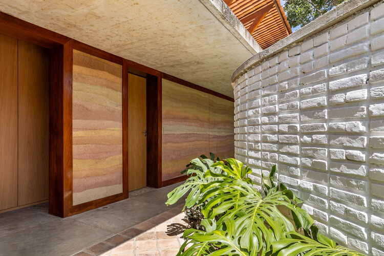 Discreet House / Jirau Arquitetura - Фотография интерьера, фасада