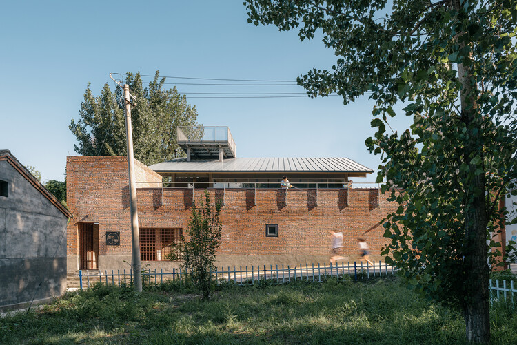 Ban Quan Zhi Ye B&B and Camp / DL Atelier - Фотография экстерьера, окна, фасад